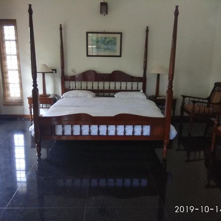 Villa Serena Bangalore Exterior photo