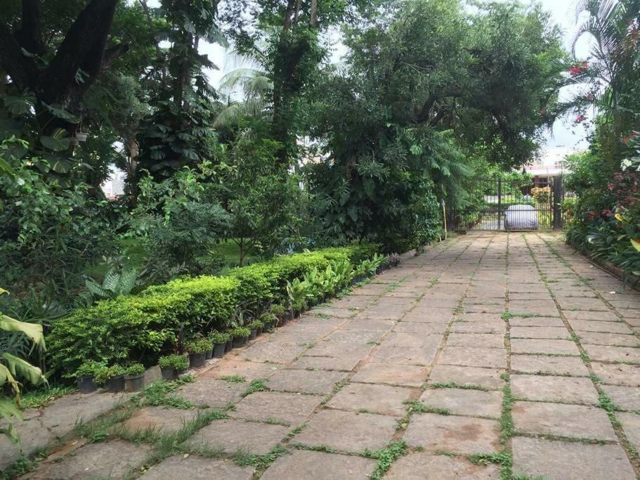 Villa Serena Bangalore Exterior photo