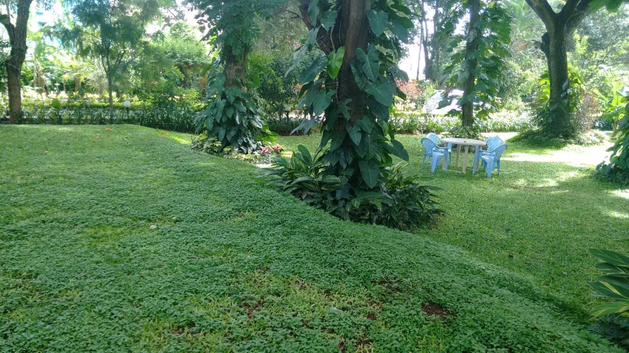 Villa Serena Bangalore Exterior photo